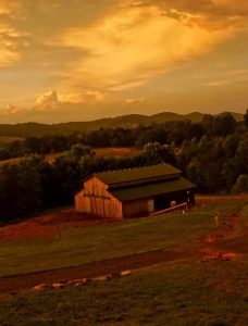 Sunset over the Tennessee mountains at Elm Hollow Farm